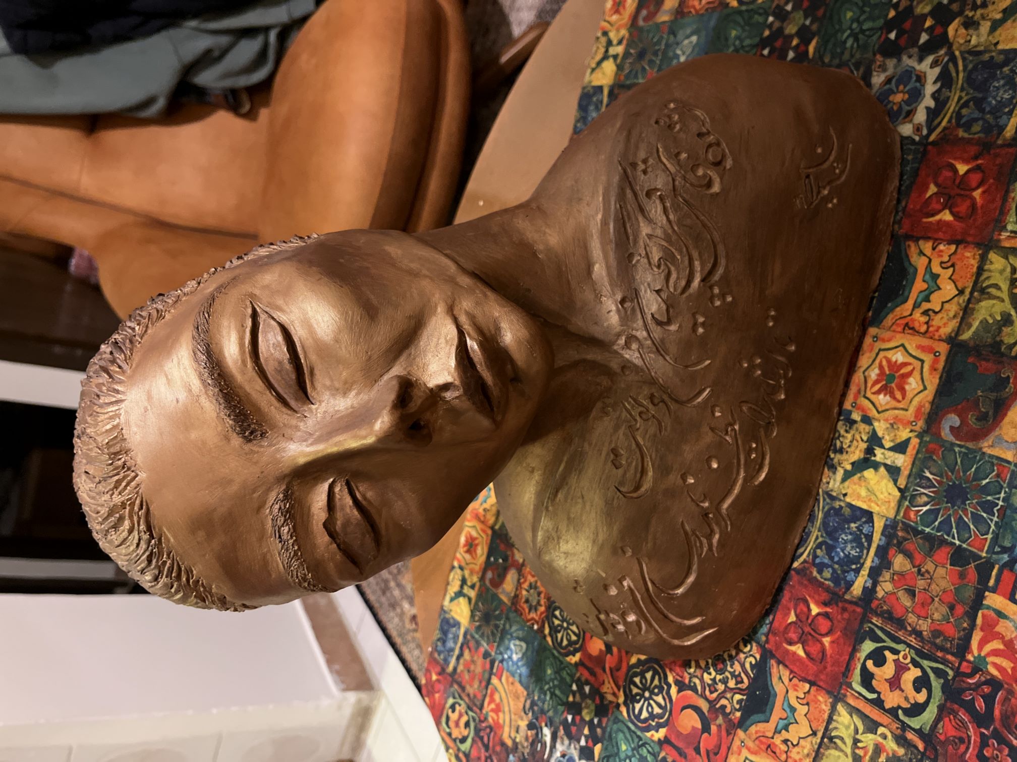 مجسمه دستساز سفالی